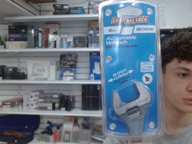 1x adjustable wrench