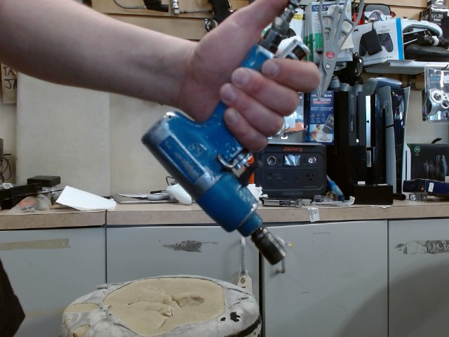 Air impact wrench bleu tt effac�