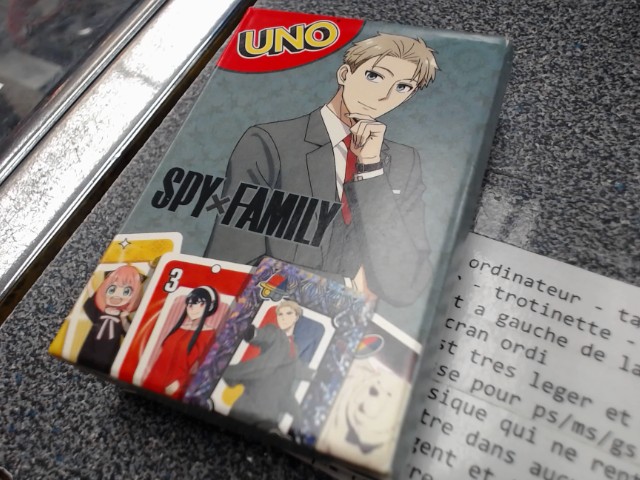 Uno spy x family mcdonald