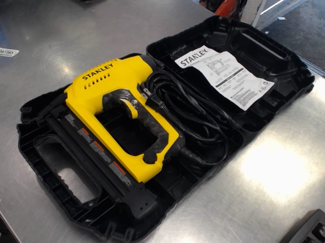 Electric brad nailer staneley ds case