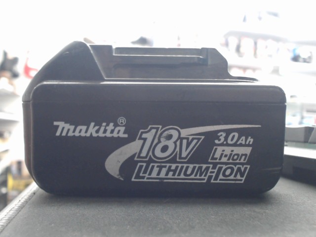 Batterie makita 18v 3.0ah