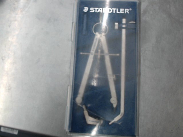 Compas staetdler new in box