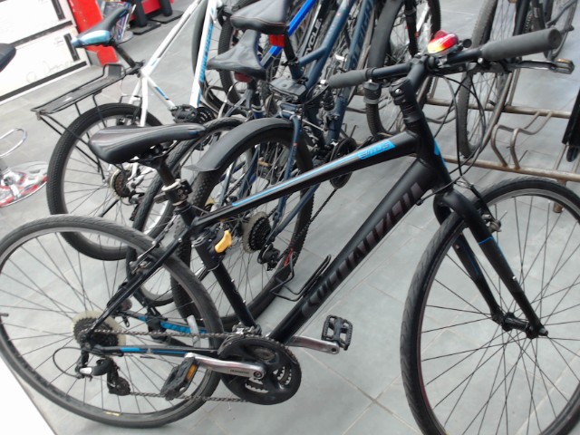 Velo hypbride en aluminium
