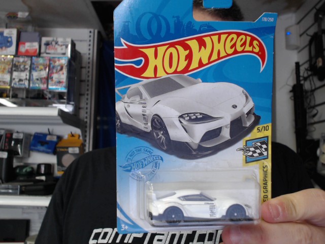 Voiture toyota gr supra