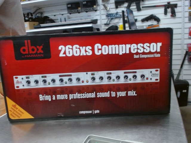 Compressor dual compressor