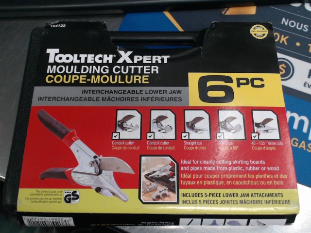 Coupe moulure tr�s bonne condition