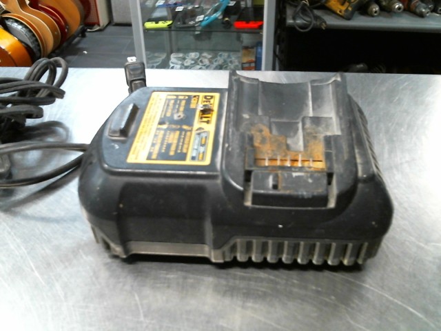 Chargeur dewalt 20v
