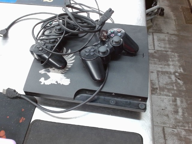 Ps3avec manette et fils