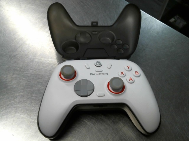 Manette pc avec case