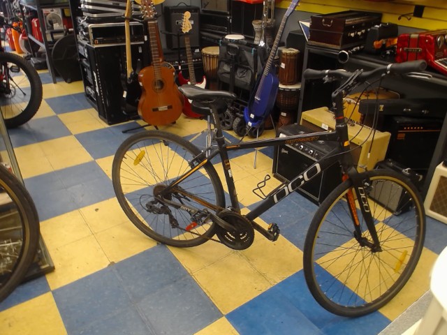 Velo hybride noir