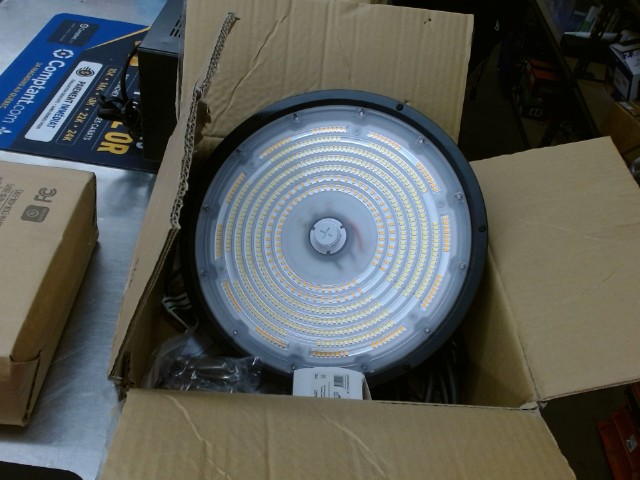 Led de garage neuf
