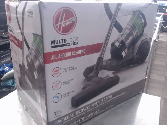 Aspirateur en boite+acc