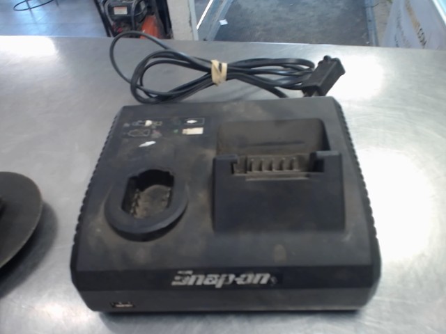 Chargeur snap on