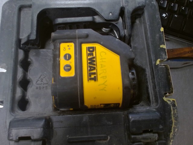 Lazer dewalt with case