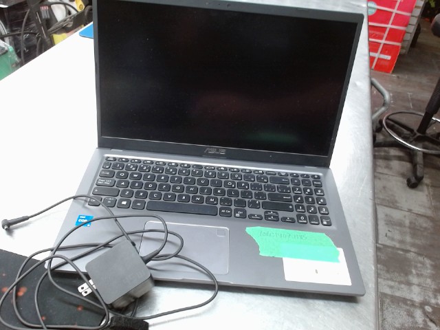 Ordinateur portable asus avec chargeur