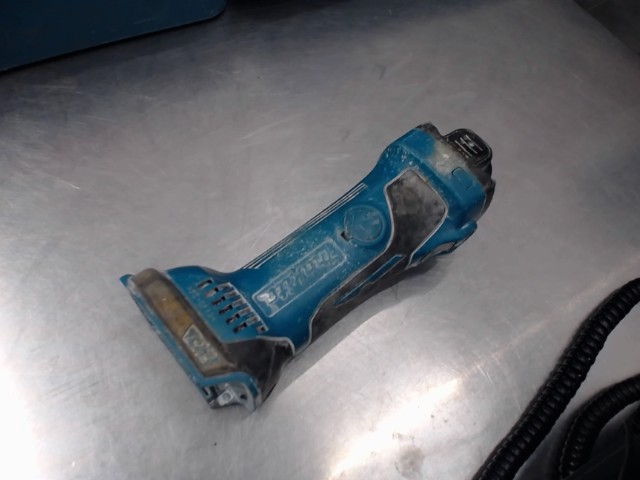 Cut-out tool makita