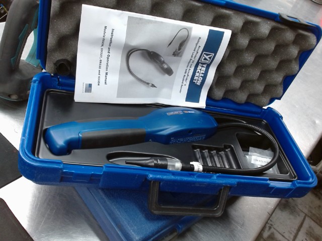 Accuprobe uv leak detector coffrebleu