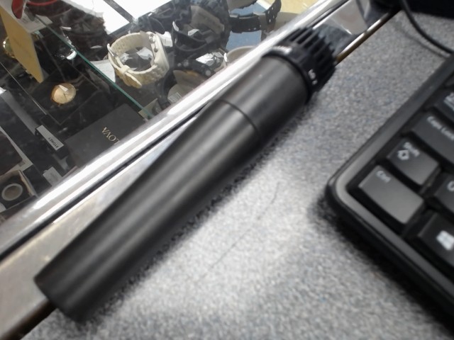 Micro shure sm57