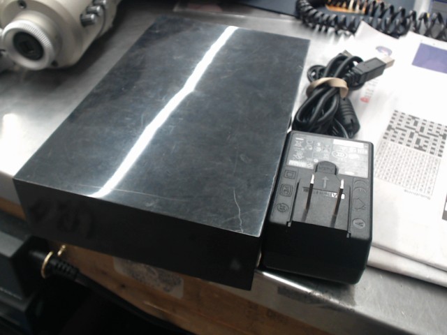 Disque dure 1tb dans casing noir