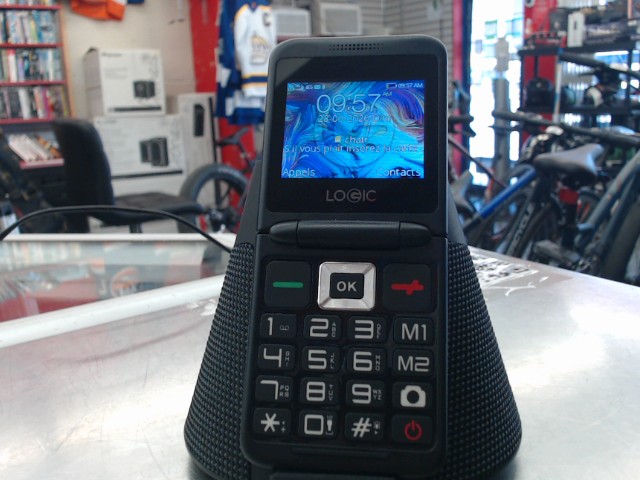Logic zel blanc flip phone