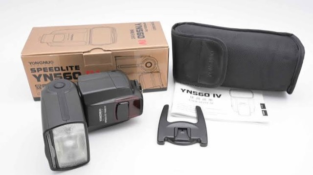 Yungnuo speedlyte iv avec case