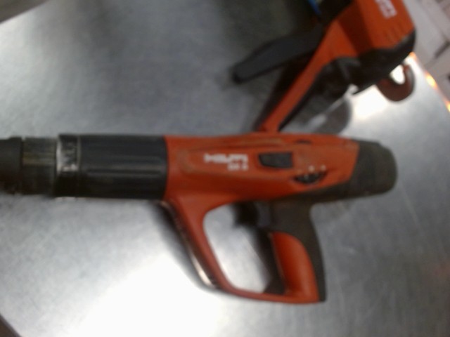 Cloueuse a poudre hilti dx 5 no acc