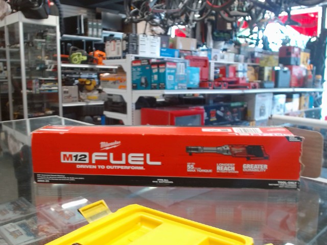 Milwaukee m12 fuel 3/8