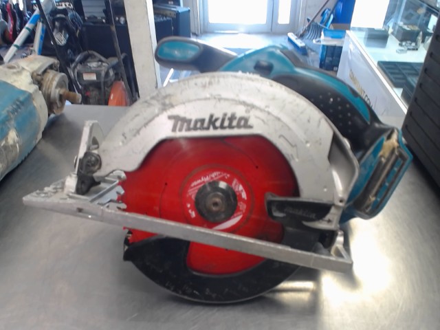 Scie circulaire makita