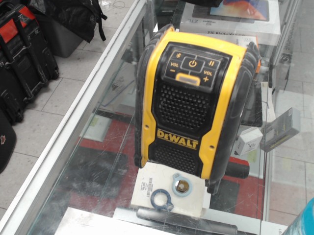 Dewalt jobsite radio