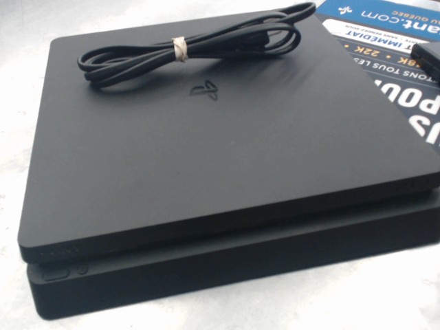 Ps4 slim +power (no manette) 1tb