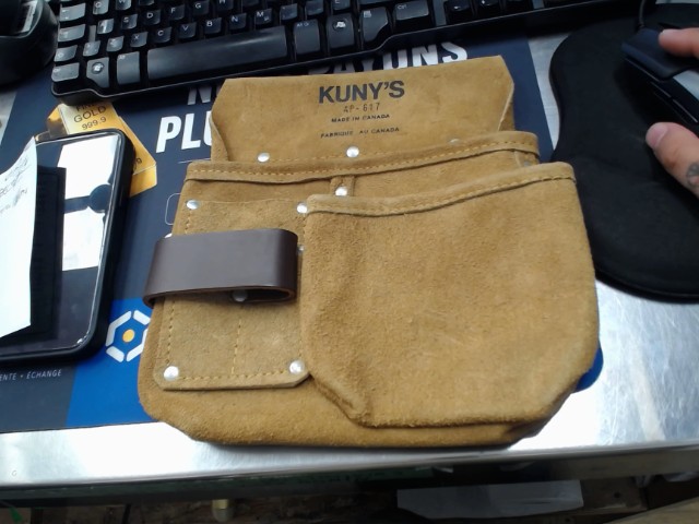 Pochette a outils poutch