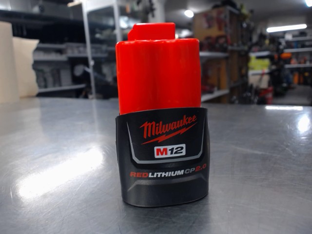 Batterie milwaukee 2ah