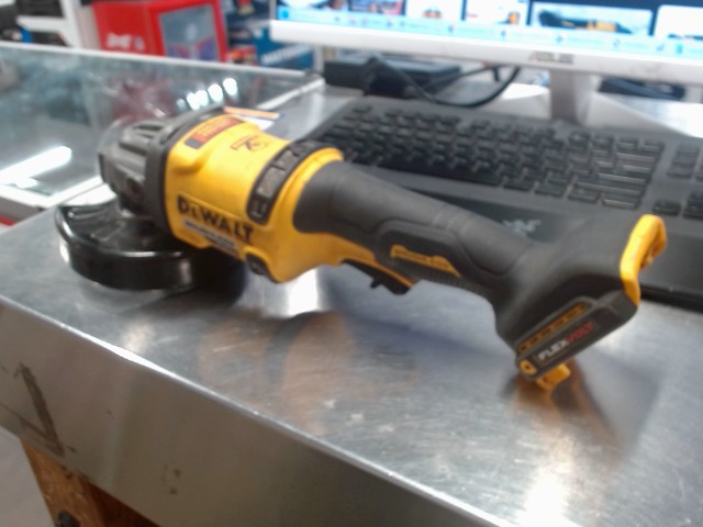 Grinder dewalt 4-1/2 a batterie