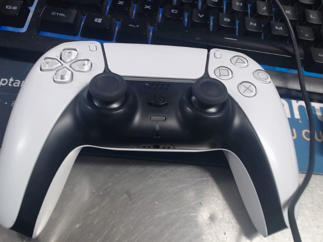 White wireless controller