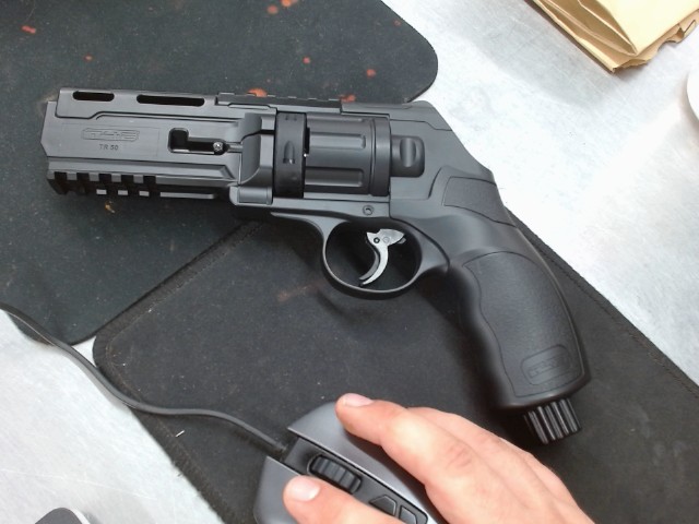 Gun a paintball