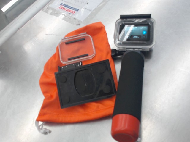 Gopro hero 8 black avc quelque acc
