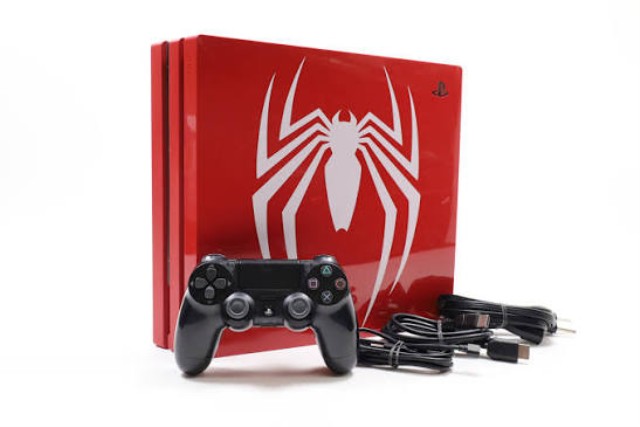 Ps4 pro spider-man edition