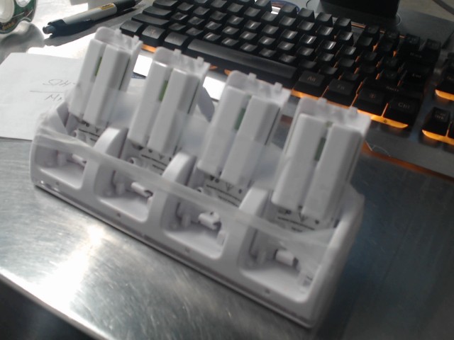 4 in 1 wii remote charging station
