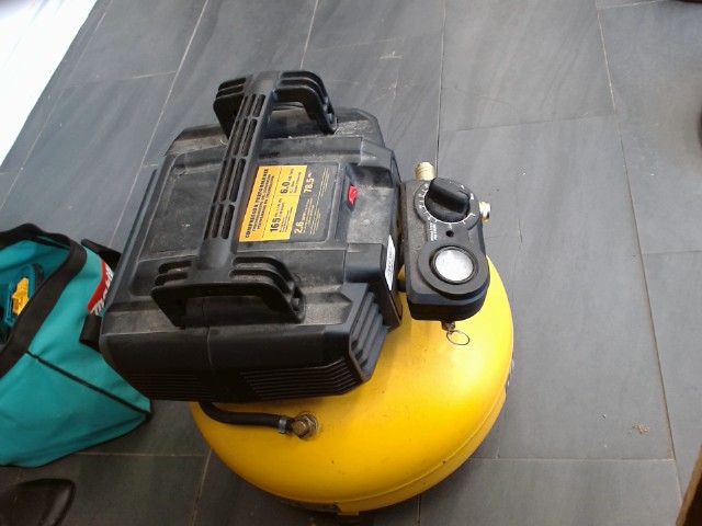 Compresseur dewalt