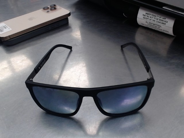 Polarized oakley sunglasses