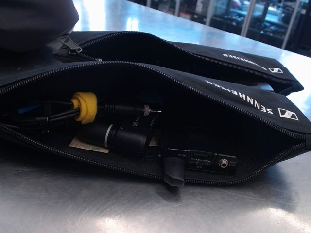 Sennheiser lavalier set + mic