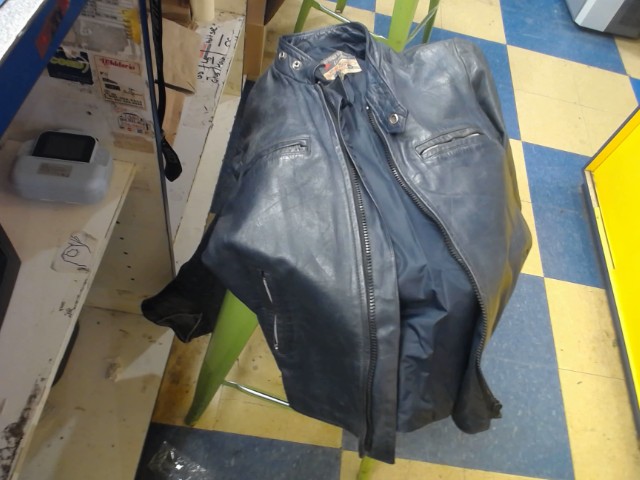 Jacket en cuire
