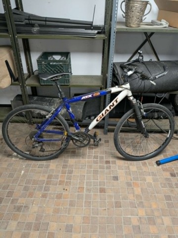 Giant atx850 90s cross country bike