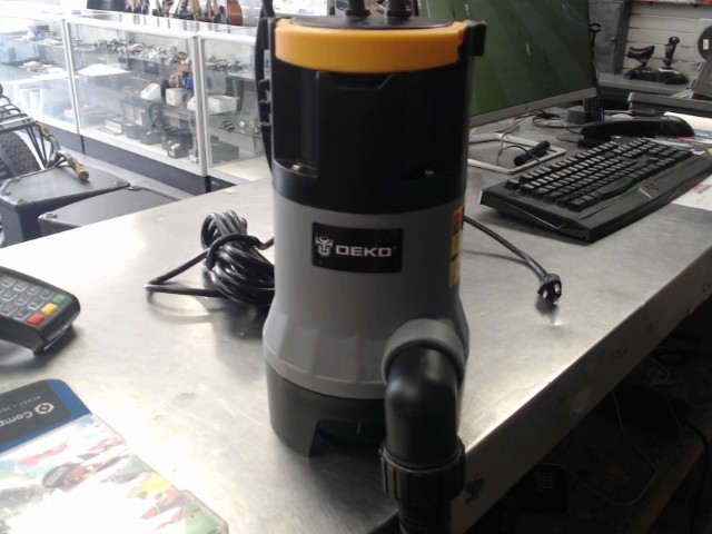 Pompe submersible 1hp 750watts electriqu