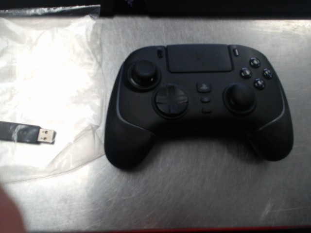Wolverine v2 pro ps5 and pc