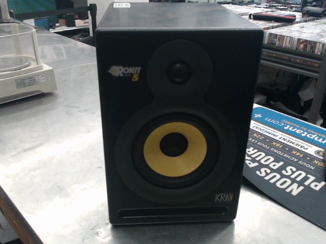 Krk systems rokit powered 5 black yellow
