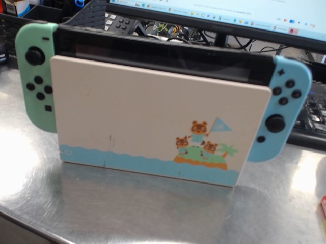 Nintendo switch (animal crossing)