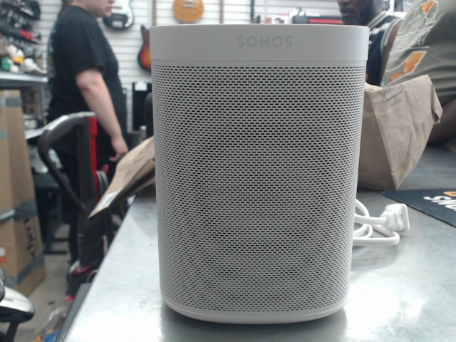 Sonos one gen 2 blanche smart speaker
