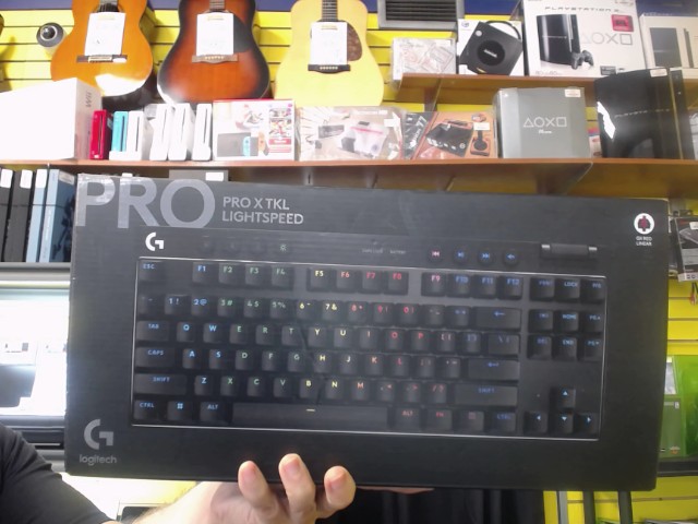 Clavier gaming ten key less dans etui