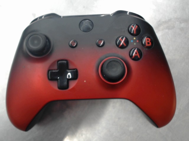 Manette originale noir rouge